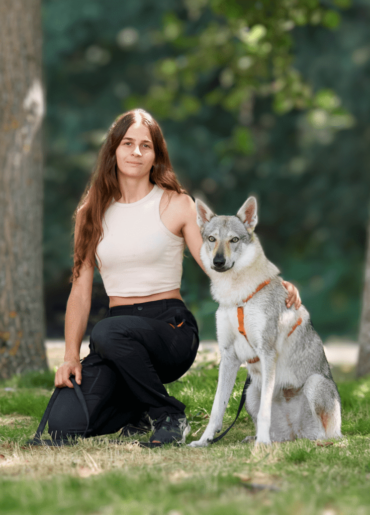 Clara González Matellán Adiestradora y Educadora Canina